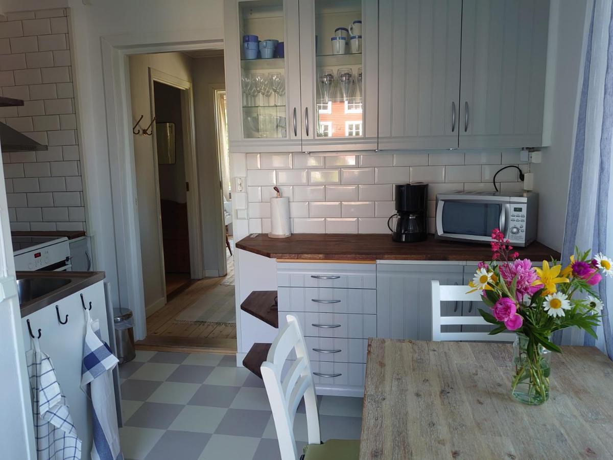 Vandrarhemmet Tallbacka/Aengelsberg Hostel Angelsberg Esterno foto