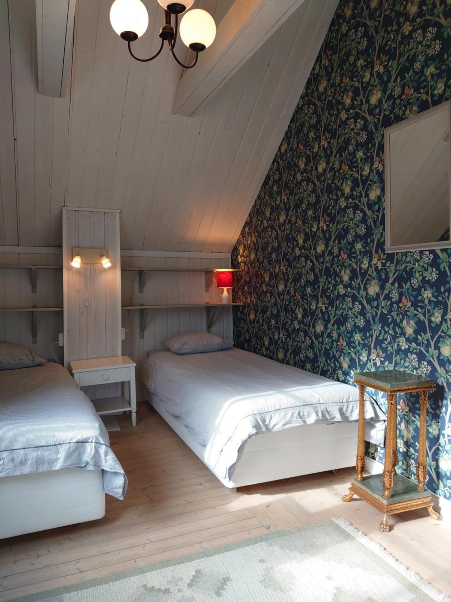 Vandrarhemmet Tallbacka/Aengelsberg Hostel Angelsberg Esterno foto