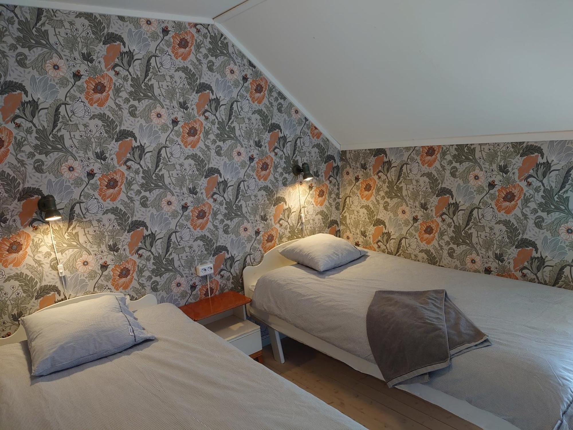 Vandrarhemmet Tallbacka/Aengelsberg Hostel Angelsberg Esterno foto